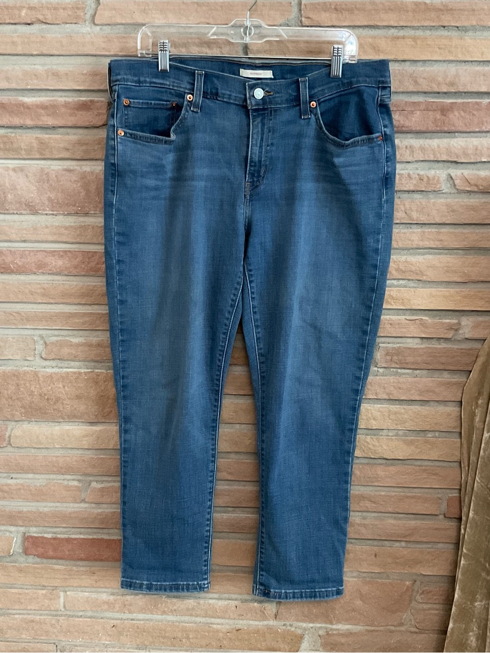 Levi’s Stretch Boyfriend Jean Medium Wash W32 L27 - Runs Large